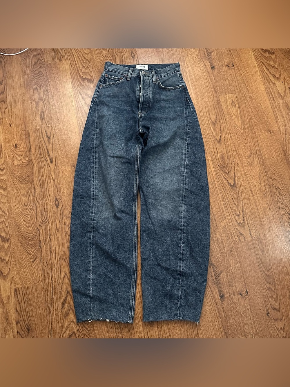 Agolde Luna Pieced High Rise Curved Taper in split Jeans size 23 cotton raw hem